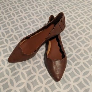 Cute brown MIA flats
